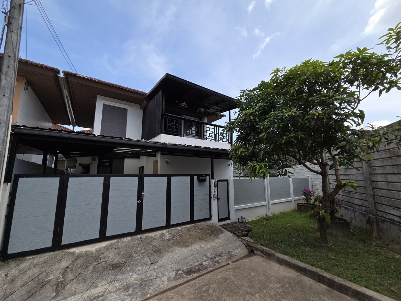 3 bedrooms Villa in Kathu, Thailand No. 70201