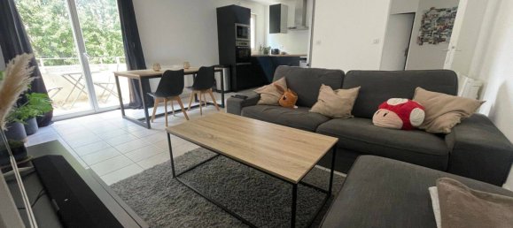 1 bedroom Apartment in Brie-Comte-Robert, France No. 334523 2