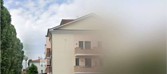 3 rooms Apartment in Vigonovo, Italy No. 55045 4