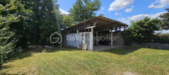 5 bedrooms House in Saint-Pierre-les-Elbeuf, France No. 320025 2