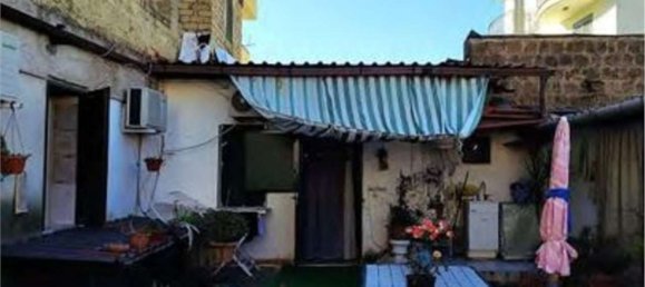 2-salle Appartement à Casapulla, Italy No. 93369 25