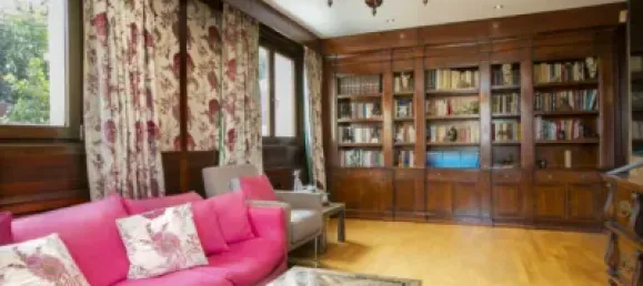 6 bedrooms House in Valencia, Spain No. 29181 5