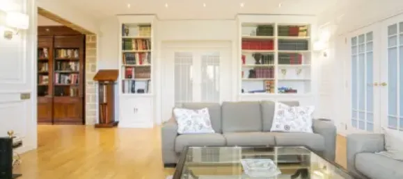 6 bedrooms House in Valencia, Spain No. 29181 3