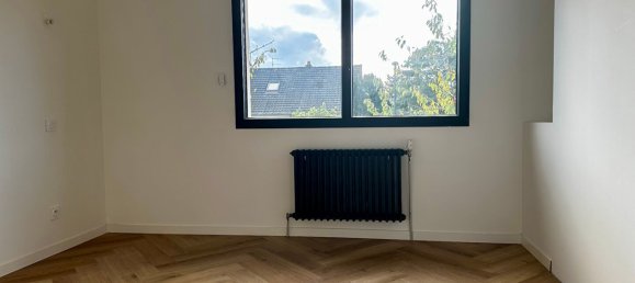 4 bedrooms House in Tours, France No. 235968 5