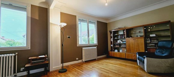 Дом с 4 спальнями в Бурж, Франция № 61931 2