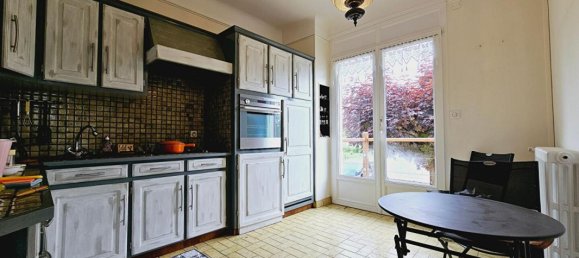 Дом с 4 спальнями в Бурж, Франция № 61931 10