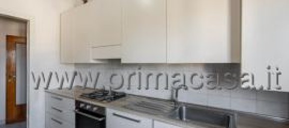 3 rooms Apartment in Correggio, Italy No. 234037 6