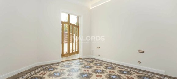 2 bedrooms Apartment in Eixample, Spain No. 167220 2