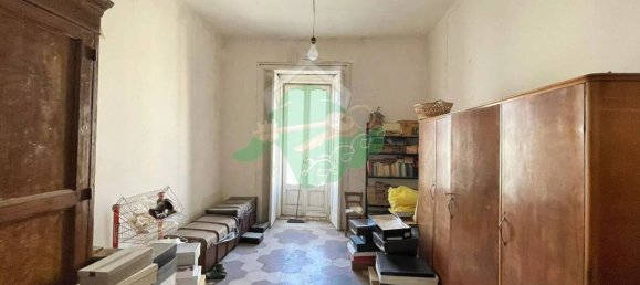 10 غرف نوم شقة في Foggia, Italy رقم 199004 99