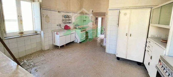 10 غرف نوم شقة في Foggia, Italy رقم 199004 64