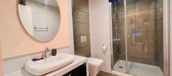 2-salle Appartement à Mahmutlar, Turkey No. 9680 11