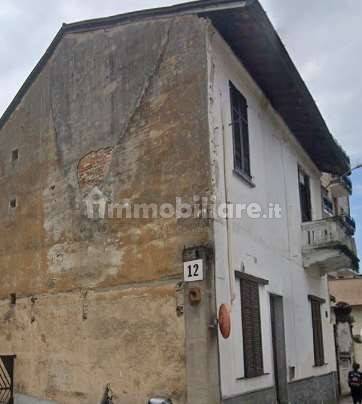 Apartamento de 2 dormitorios en Vigevano, Italy No. 266943