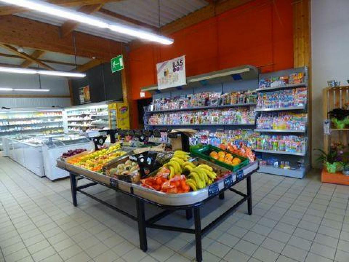 300m² Office in Azerables, France No. 19556