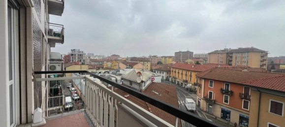 Apartamento de 3 divisões em Milan, Italy N.º 244383 2