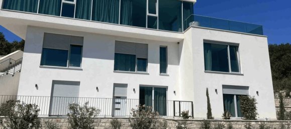 4 bedrooms Villa in Dubrovnik-Neretva, Croatia No. 193 10
