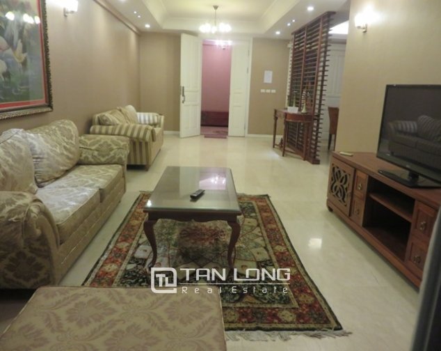 4 bedrooms Apartment in Tay Ho, Vietnam No. 3519