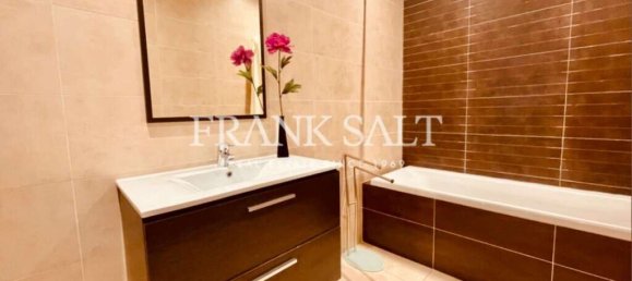 Apartamento T3 em Ta' Xbiex, Malta N.º 8800 14