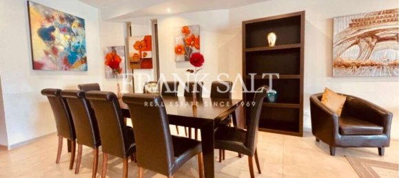 Apartamento T3 em Ta' Xbiex, Malta N.º 8800 5