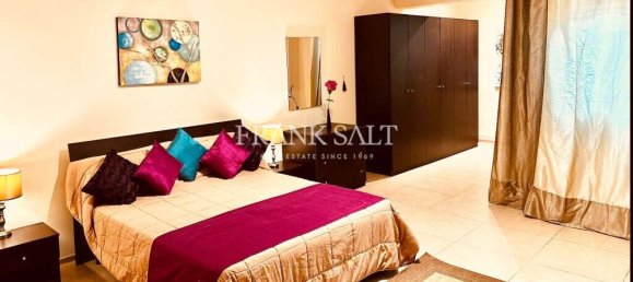 Apartamento T3 em Ta' Xbiex, Malta N.º 8800 11