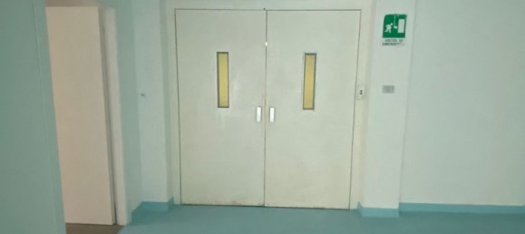 550m² Warehouse in Carate Brianza, Italy No. 251694 19