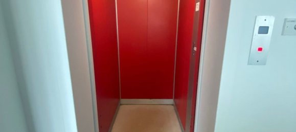 550m² Warehouse in Carate Brianza, Italy No. 251694 20