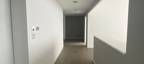 550m² Warehouse in Carate Brianza, Italy No. 251694 13