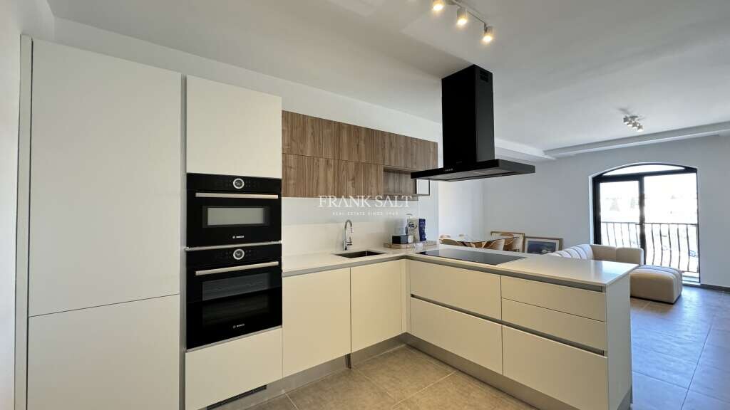 3 bedrooms Apartment in Balzan, Malta No. 5227