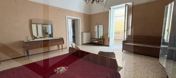 5 rooms House in Altamura, Italy No. 20469 11