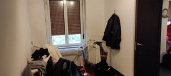 2 rooms Apartment in Monza, Italy No. 182993 2