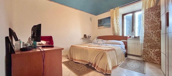 3 rooms Apartment in Recanati, Italy No. 83147 9