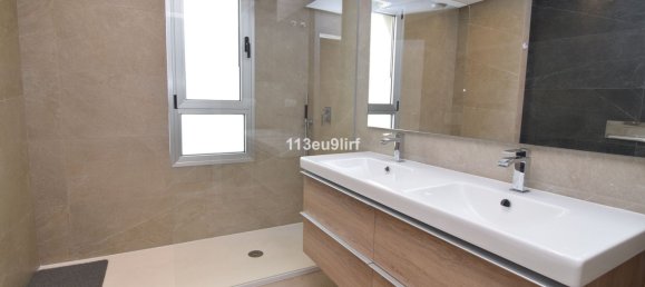 3 bedrooms Townhouse in Mijas, Spain No. 141073 10