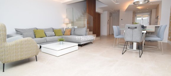 3 bedrooms Townhouse in Mijas, Spain No. 141073 4