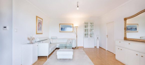 Apartamento de 3 dormitorios en Brunn am Gebirge, Austria No. 234878 6