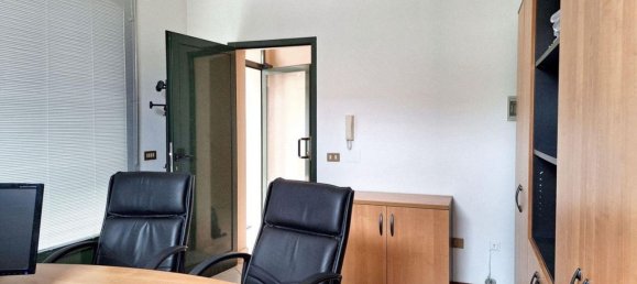 20m² Commercial property in Gorizia, Italy No. 372639 5