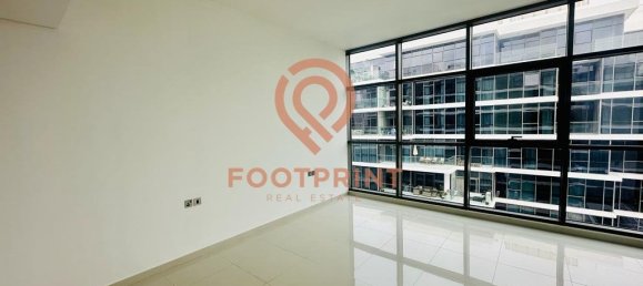 1 bedroom Apartment in Dubai, UAE No. 23956 4