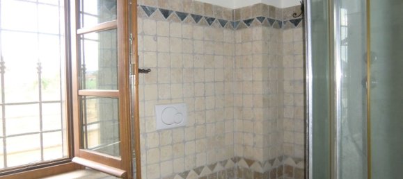 18 Schlafzimmer Villa in Deruta, Italy, Nr. 125713 2