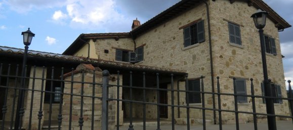 18 Schlafzimmer Villa in Deruta, Italy, Nr. 125713 23