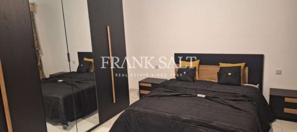 3 bedrooms Penthouse in Mosta, Malta No. 11118 4