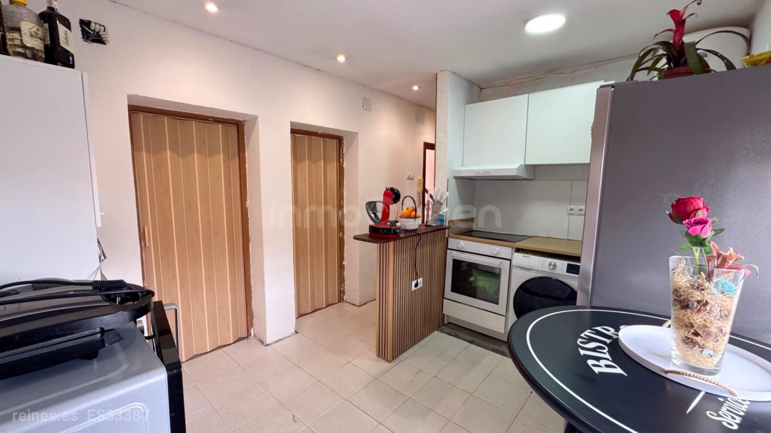 2 bedrooms Apartment in Los Corrales de Buelna, Spain No. 184864