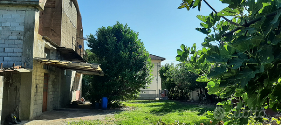 Escritório de 4 divisões em Cavaglio d'Agogna, Italy N.º 293511 2