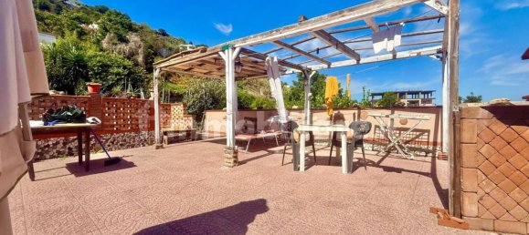 Вилла с 5 спальнями в Монте ди Прочида, Италия № 313633 6