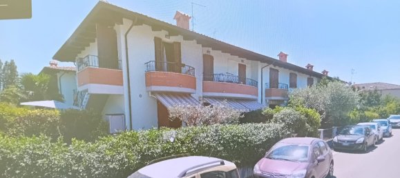 3-salle Appartement à Ravenna, Italy No. 254842 2