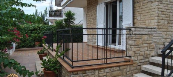 8 Schlafzimmer Haus in Coma-Ruga, Spain, Nr. 360 3