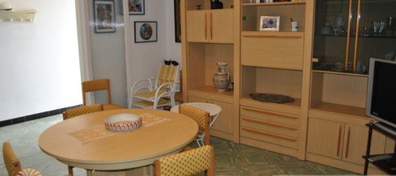 8 Schlafzimmer Haus in Coma-Ruga, Spain, Nr. 360 12