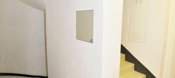 2 rooms Apartment in Hernals, Austria No. 141074 3