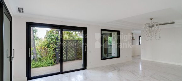 Вилла с 6 спальнями в Марбелья, Испания № 98989 7