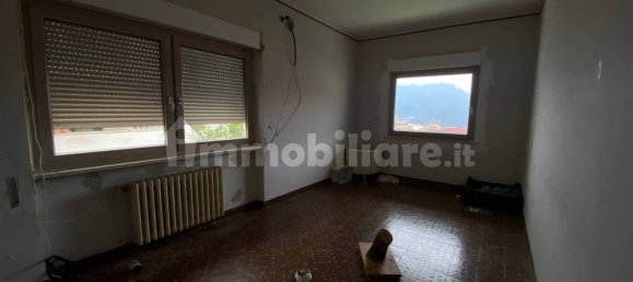 4 bedrooms House in Lazio, Italy No. 342580 9