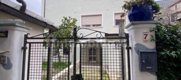 4 bedrooms House in Lazio, Italy No. 342580 3