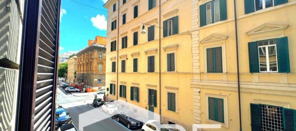 5 rooms Office in Rome, Italy No. 306270 17