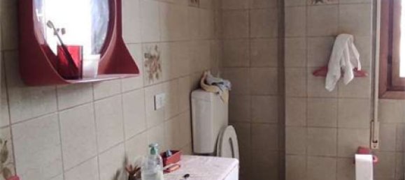 3 rooms Apartment in Pordenone, Italy No. 99019 4